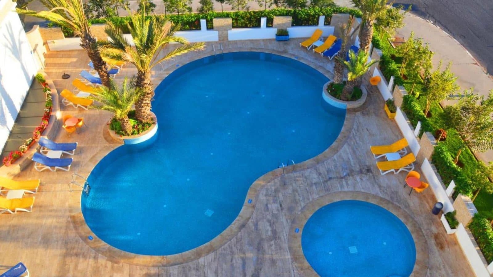 pools-outdoor-pool