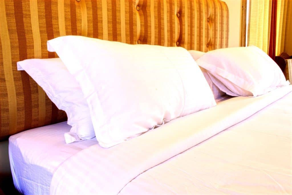 rooms-deluxe-cottage