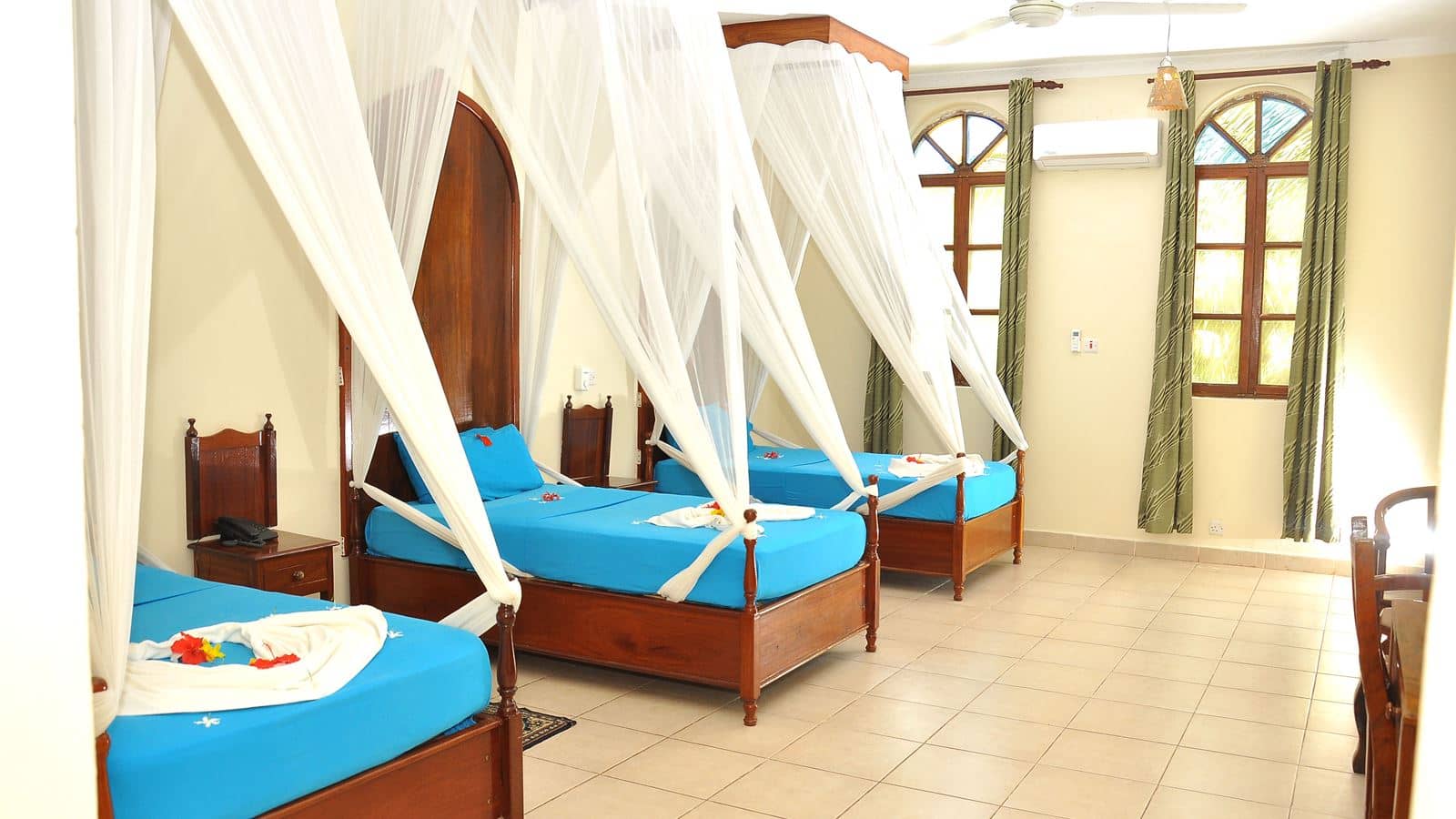 rooms-standard-room