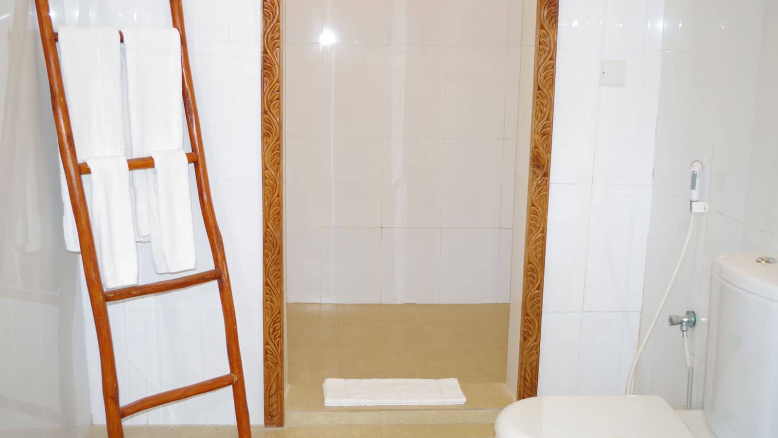 rooms-standard-bungalow