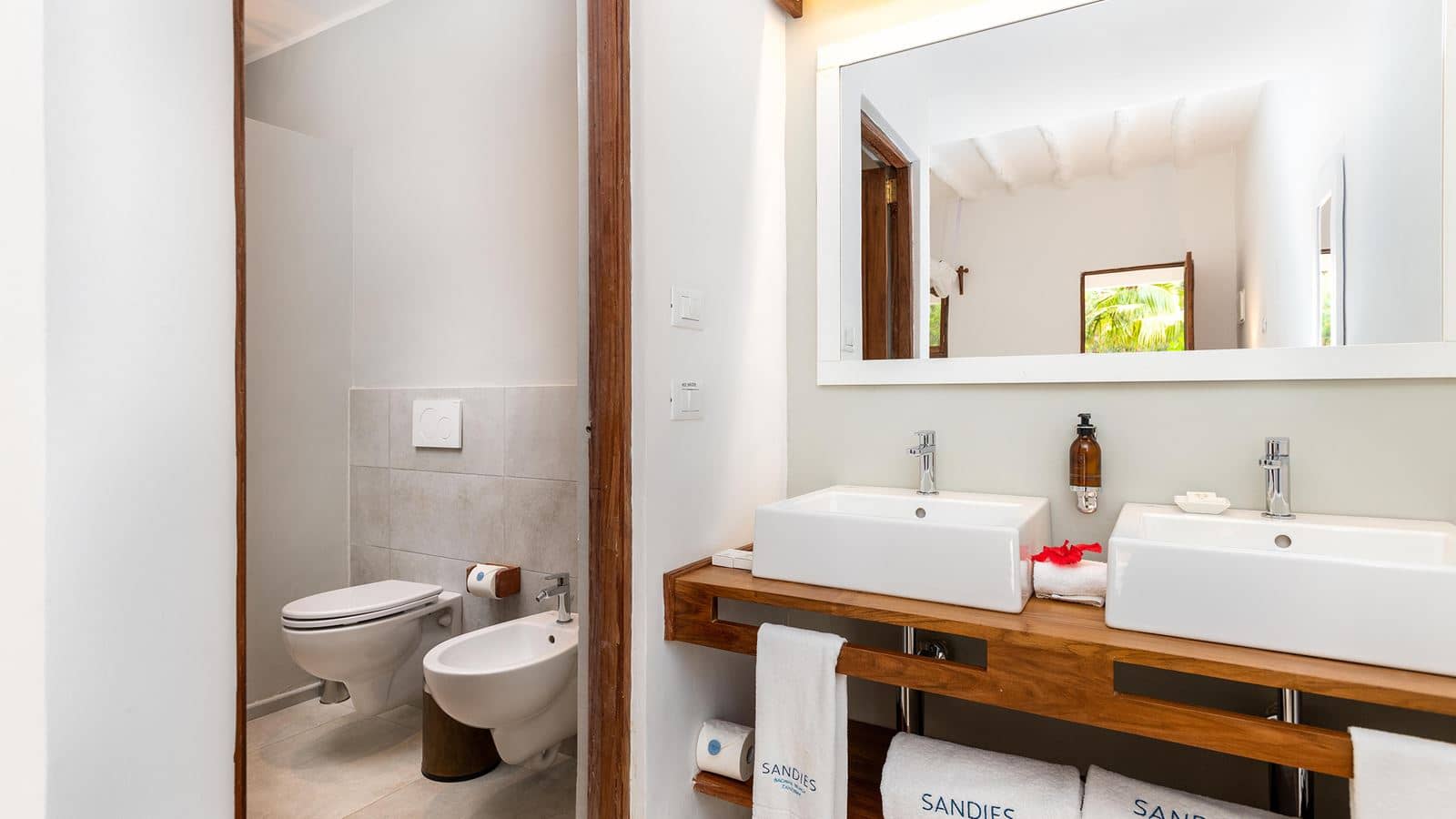 rooms-family-room