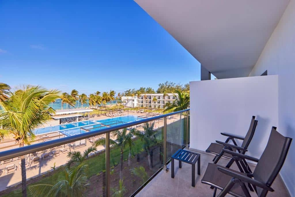 rooms-junior-suite-sea-view
