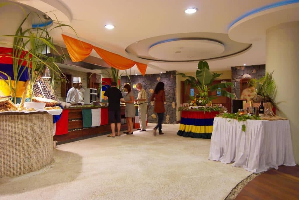 restaurants-restaurants
