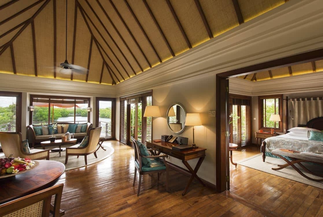 rooms-villa-beachfront-and-stilts