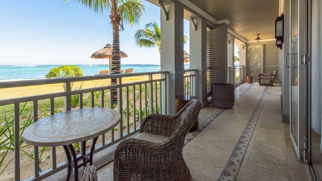 rooms-peninsula-beach-access-suite