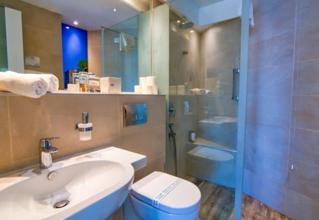 rooms-standard-room