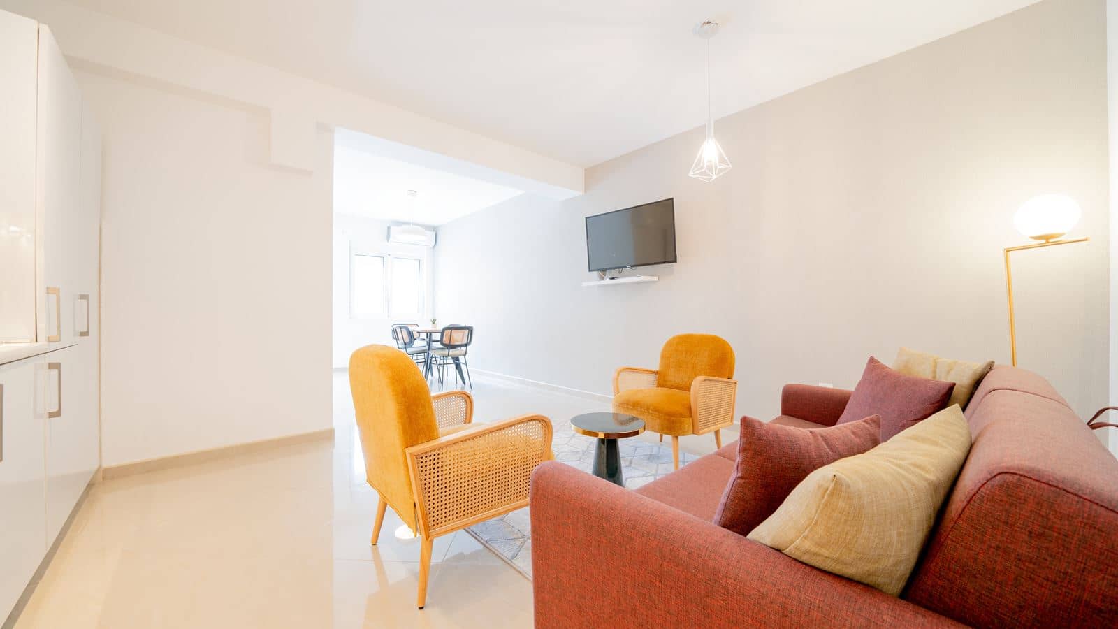 rooms-depadans-apartment-with-kitchen