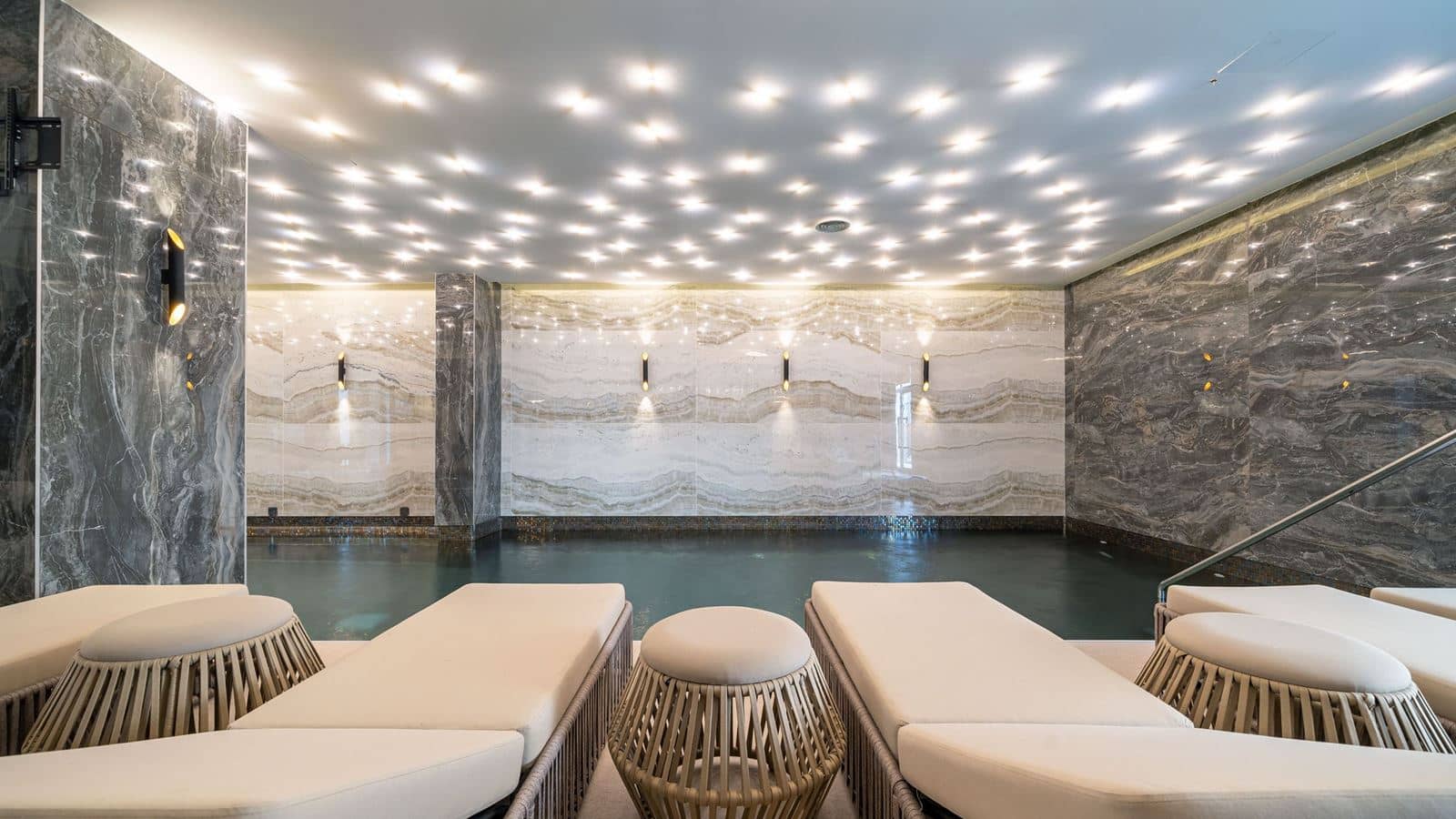 pools-indoor-pool
