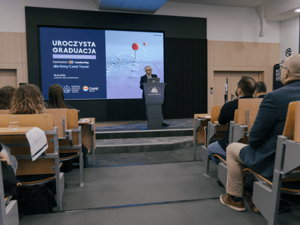 Stawiamy na rozwój naszych liderów w programie „Destination Leadership” na Akademii Leona Koźmińskiego.