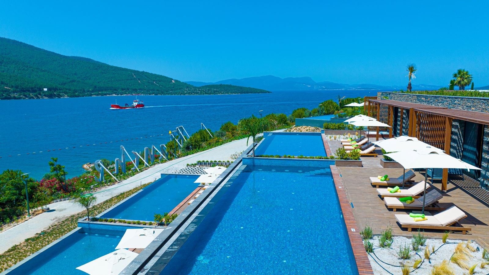 pools-outdoor-pool