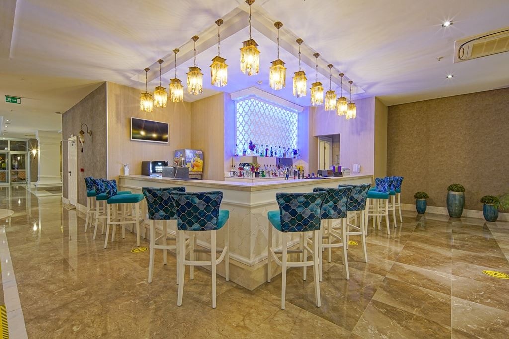 bars-lobbybar