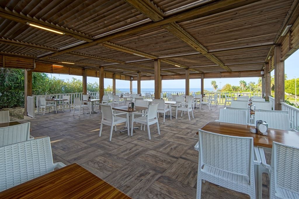 bars-beach-bar