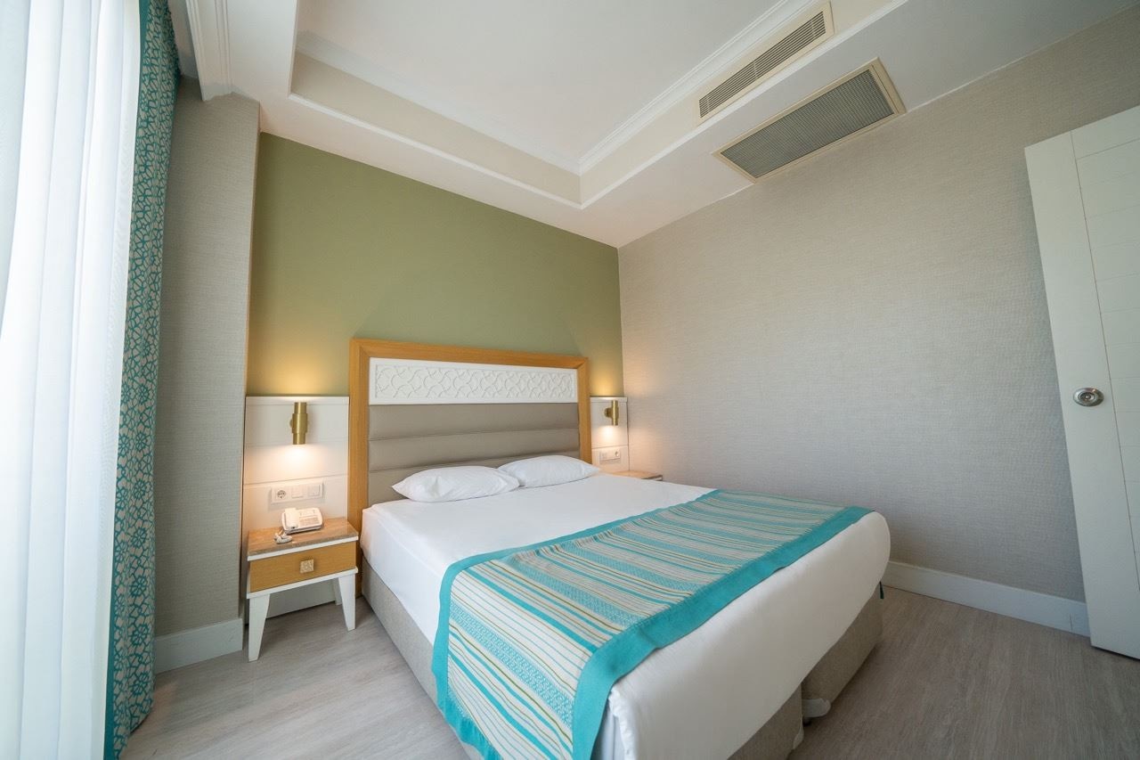 rooms-family-room