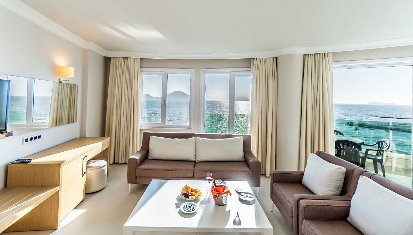 rooms-suite-room