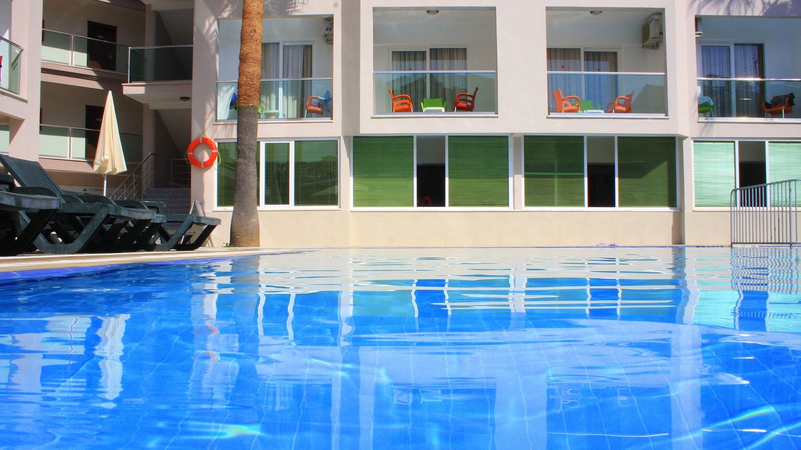 pools-outdoor-pool