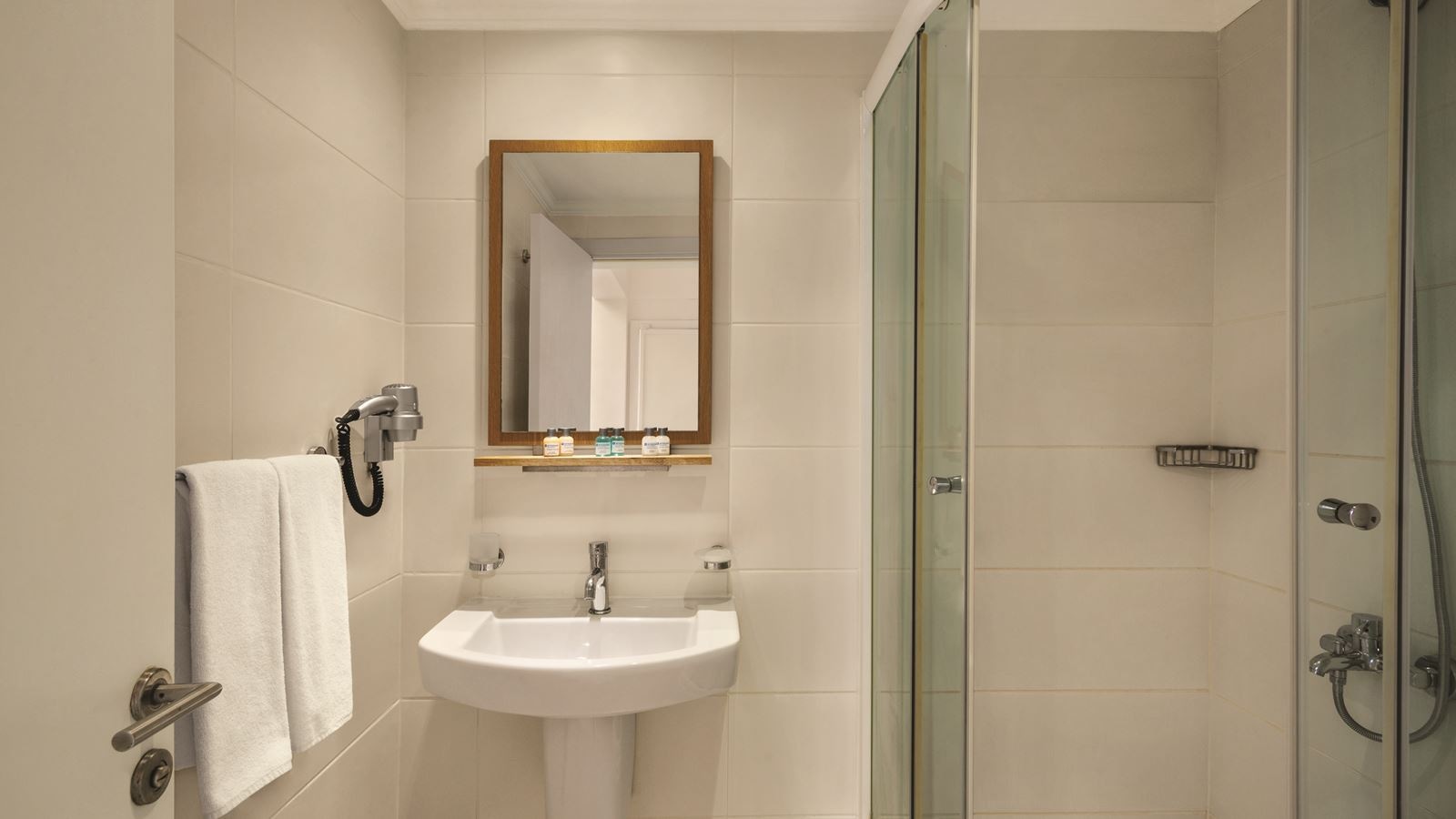 rooms-superior-dublex-suite-2-bedrooms-balcony-or-terrace