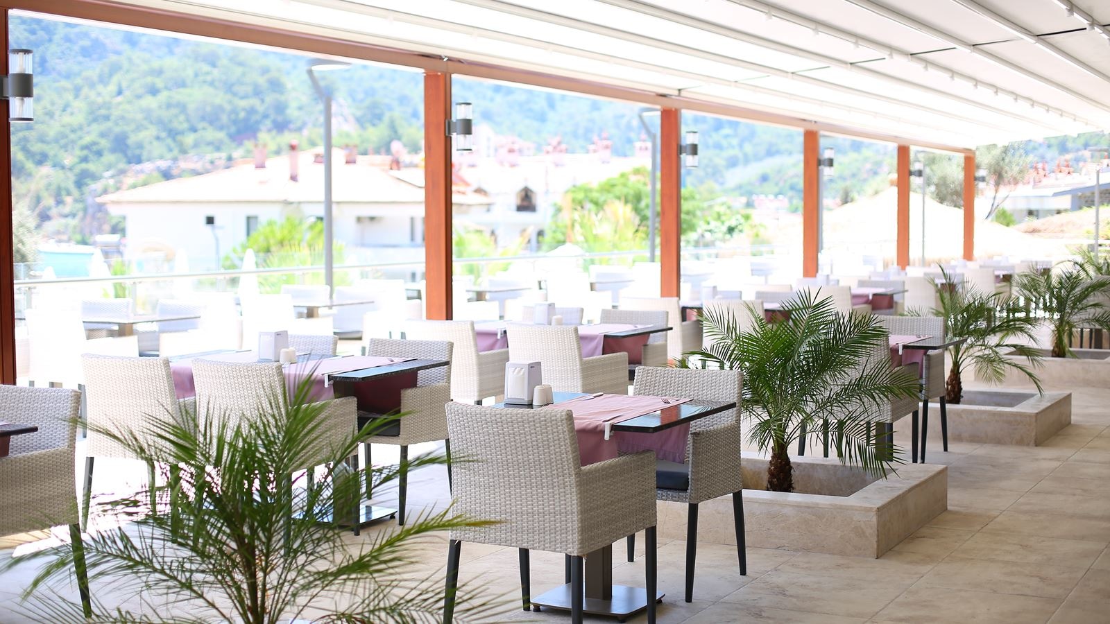 restaurants-restaurants