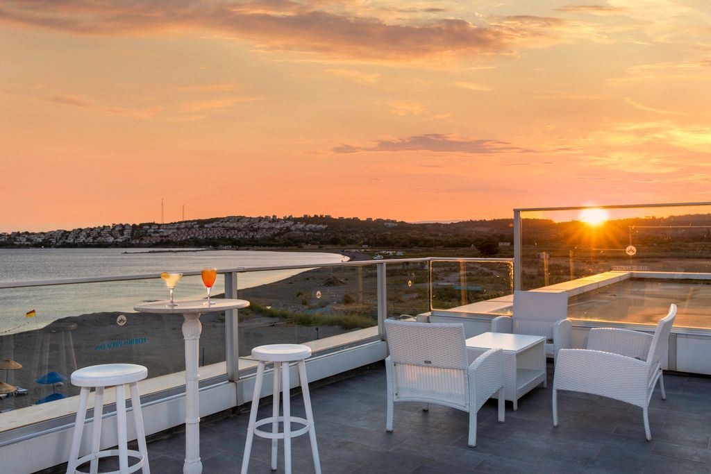 bars-roof-bar