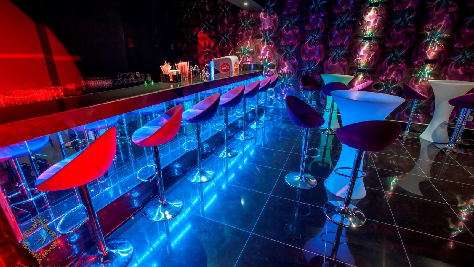 bars-ciks-disco-bar