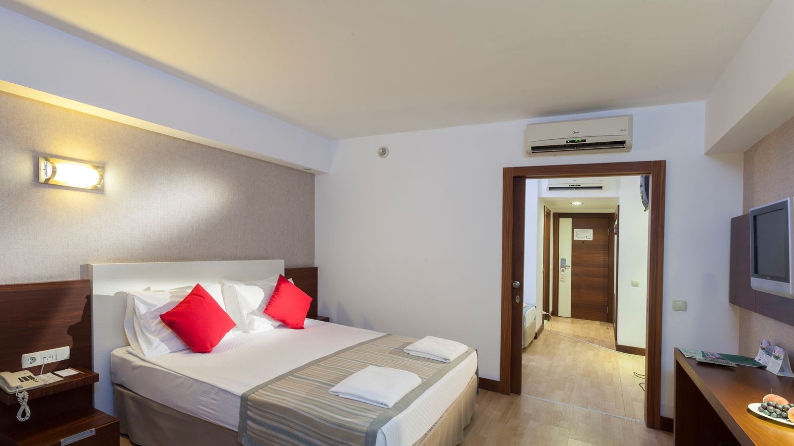 rooms-suite-family
