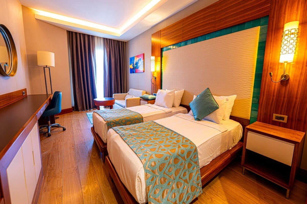 rooms-superior-room-side-sea-view