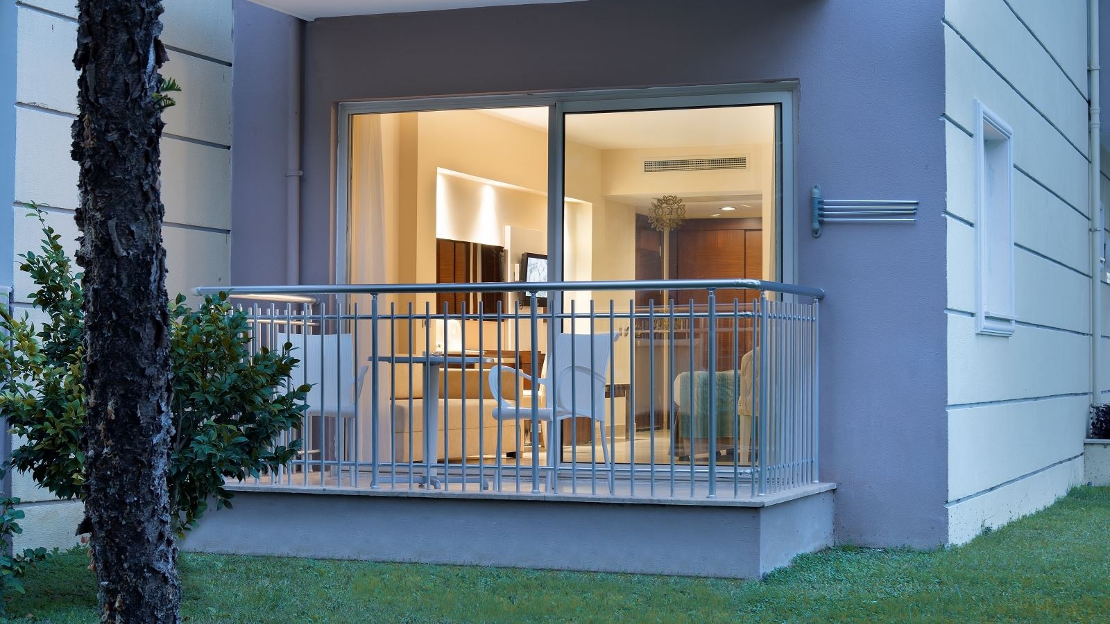 rooms-deluxe-room