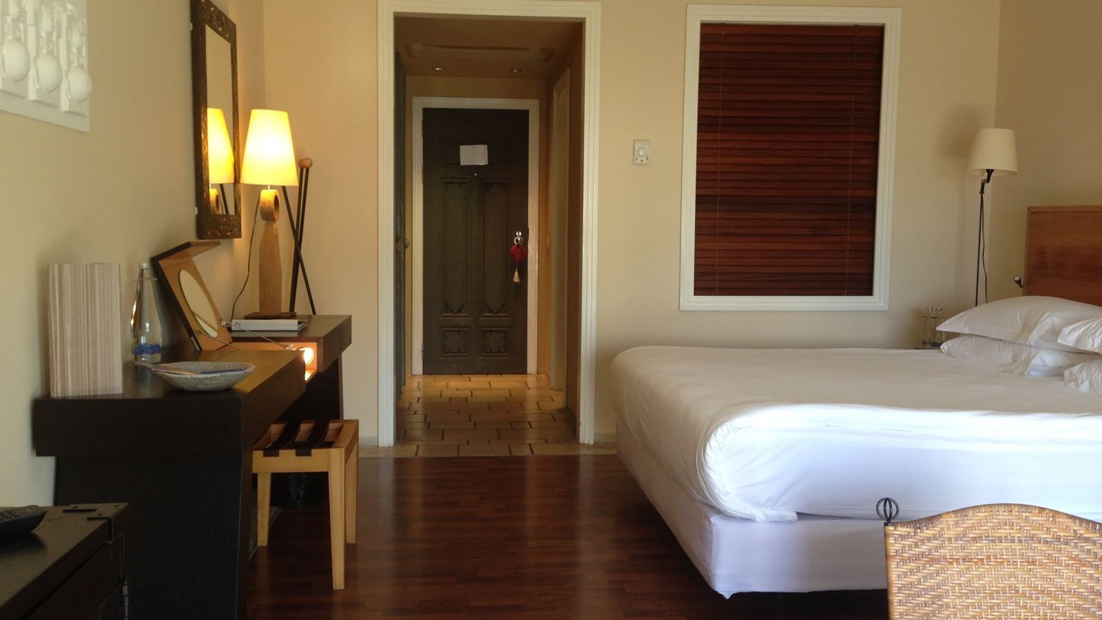rooms-deluxe-garden-view-room