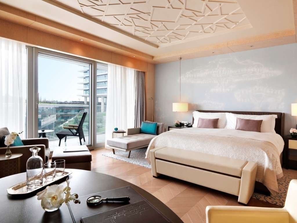 rooms-deluxe-room