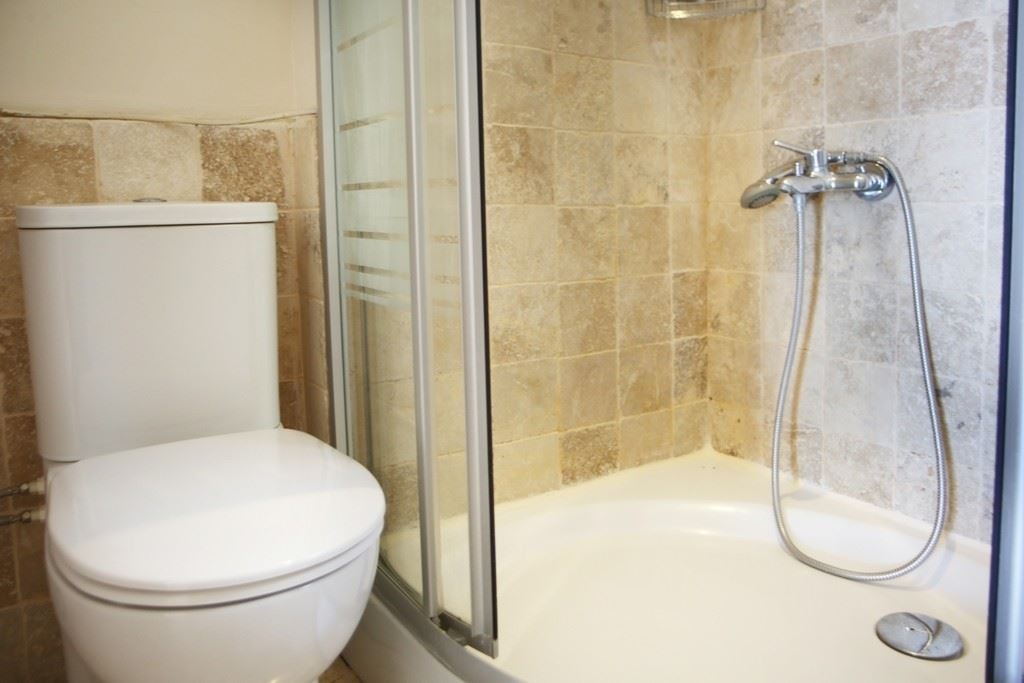 rooms-master-suite