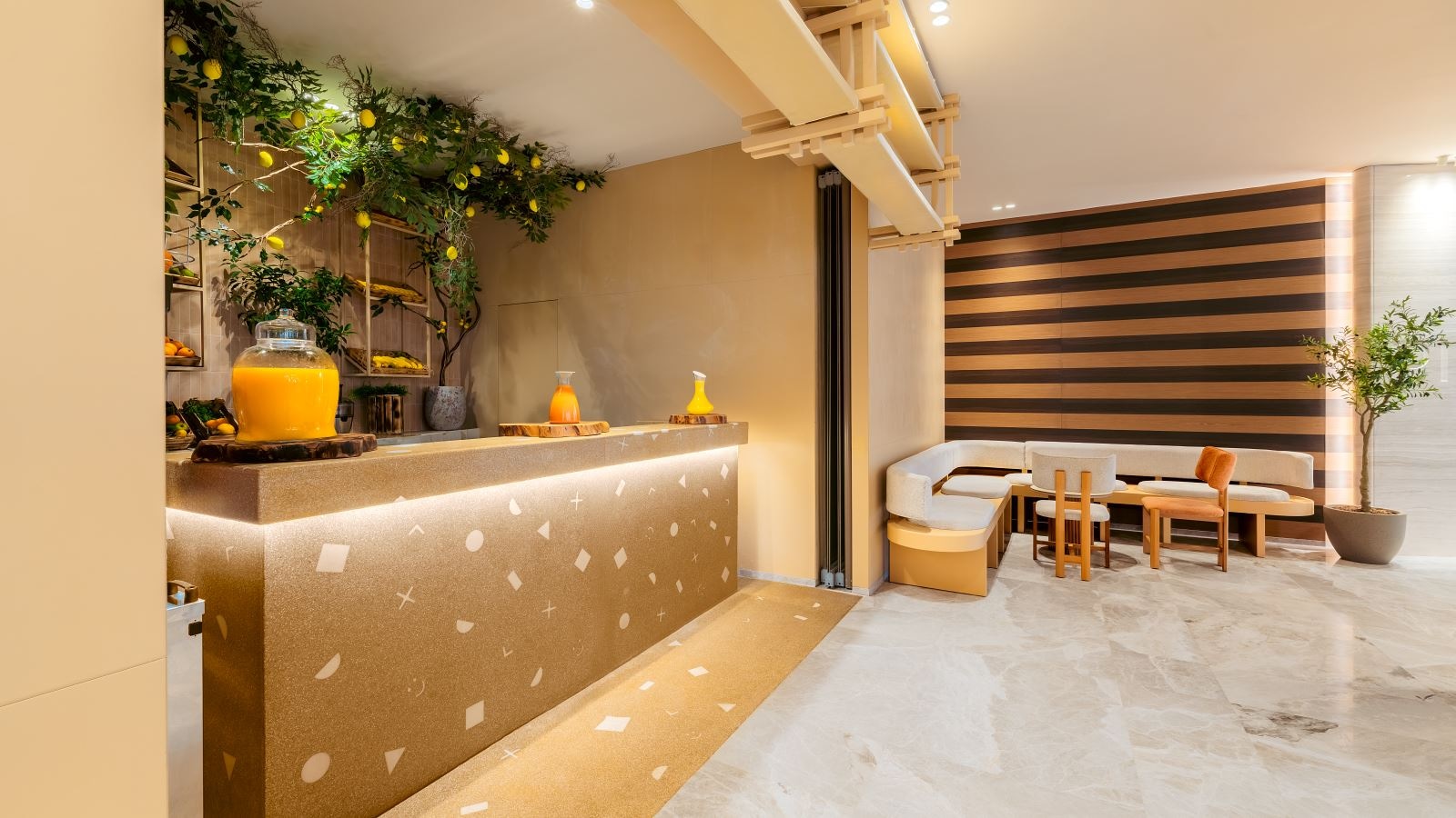 bars-lobby
