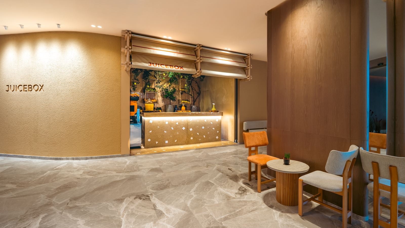 bars-lobby