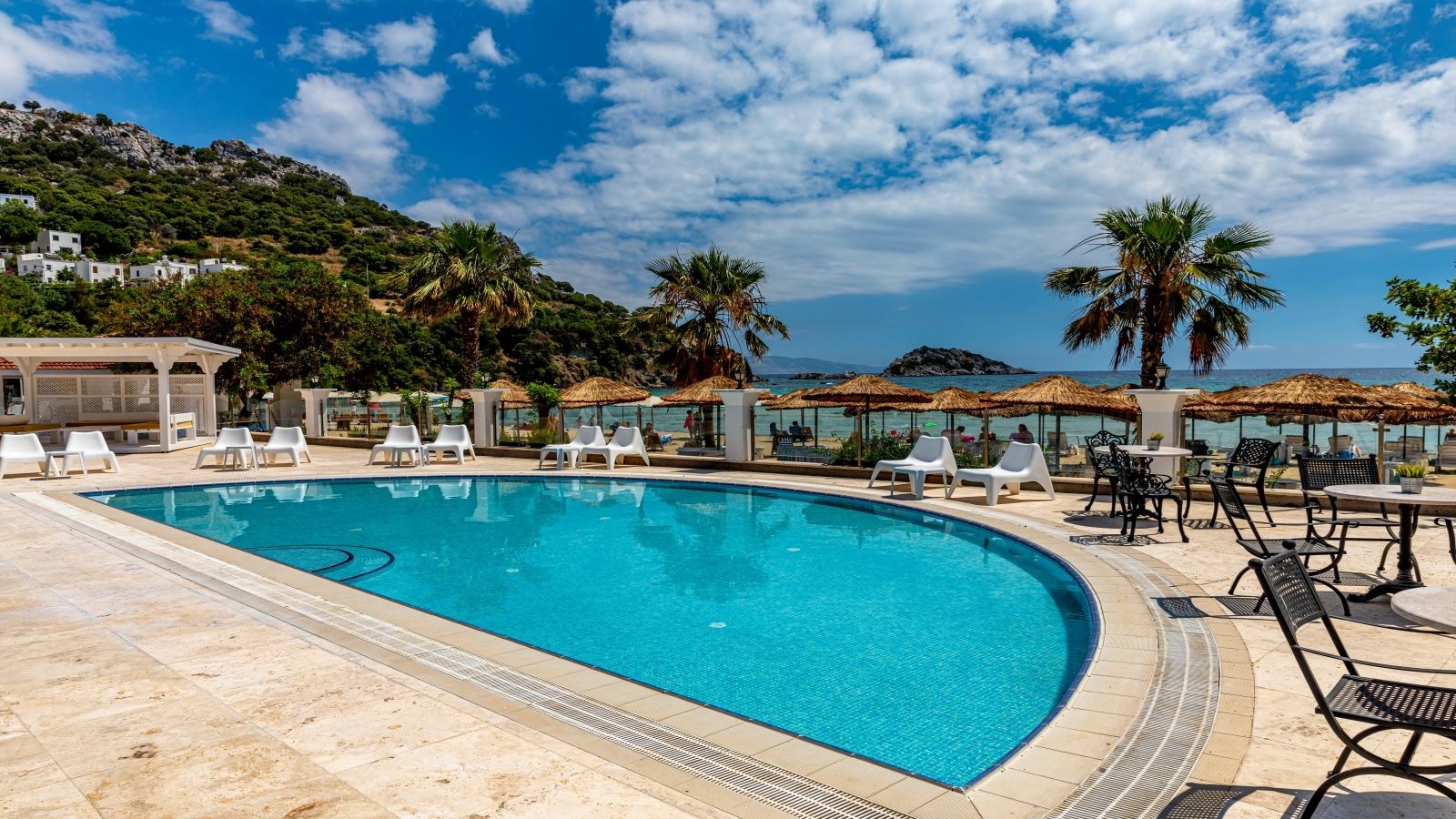 pools-outdoor-childrens-pool