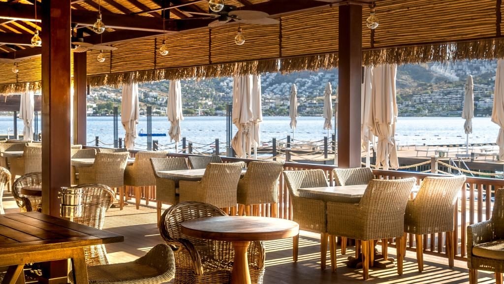 bars-beach-bar
