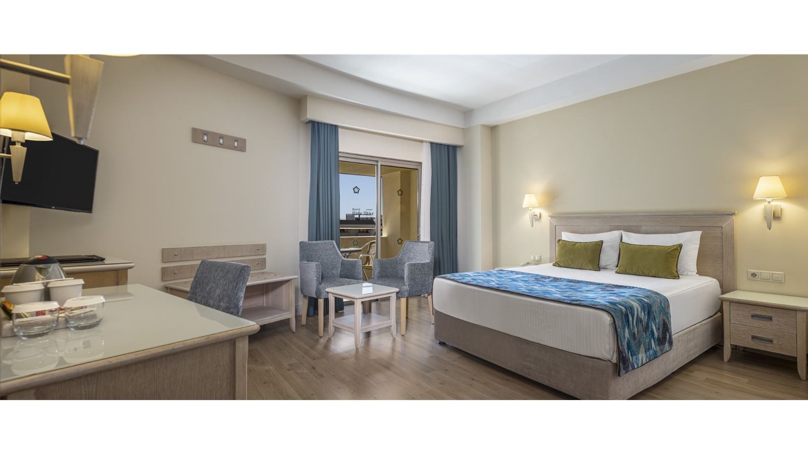 rooms-family-room