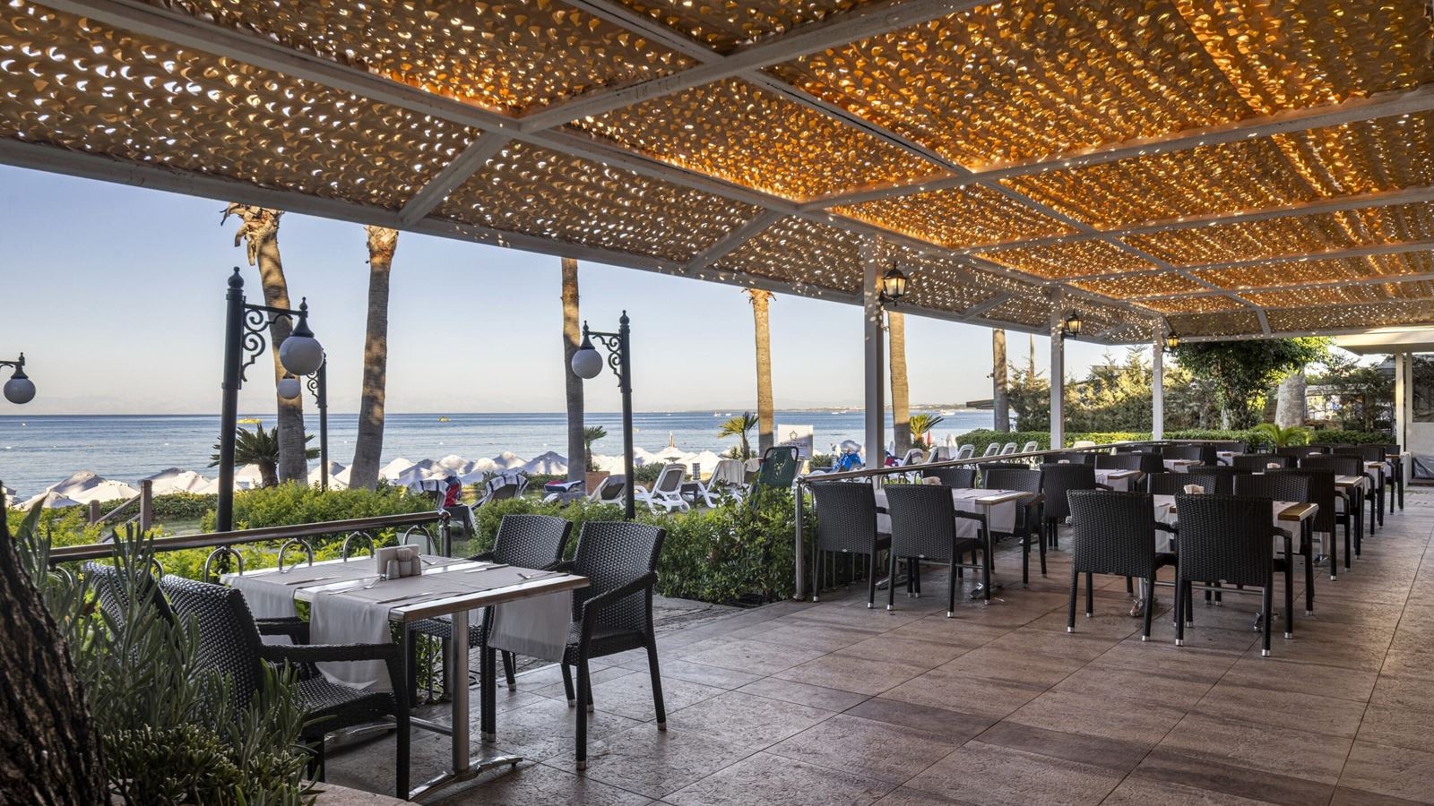 bars-beach-bar
