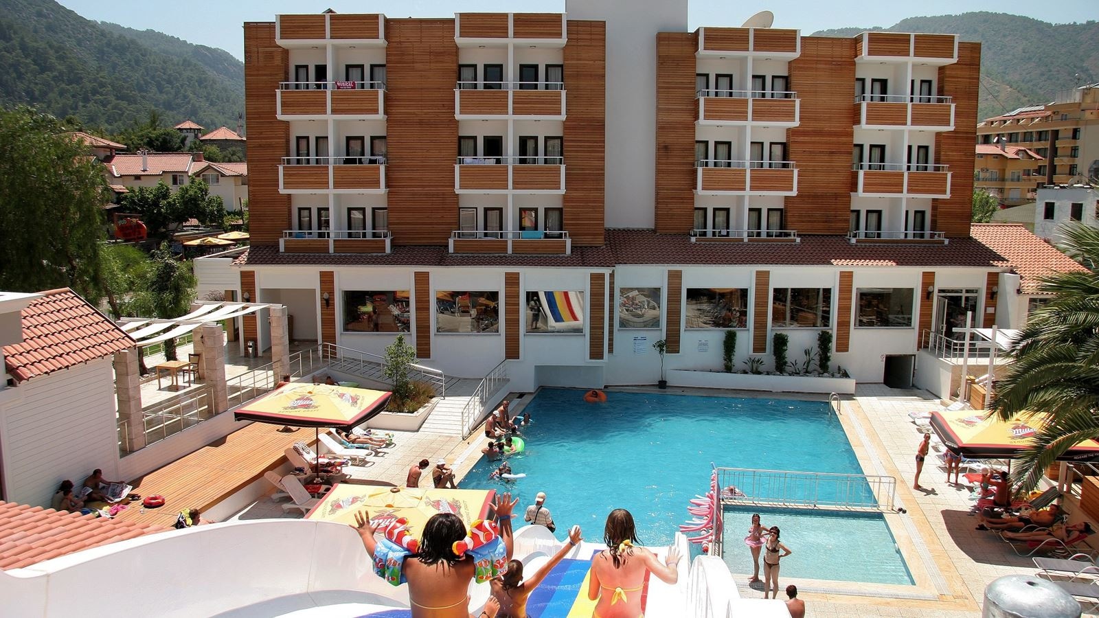 water-park-water-park