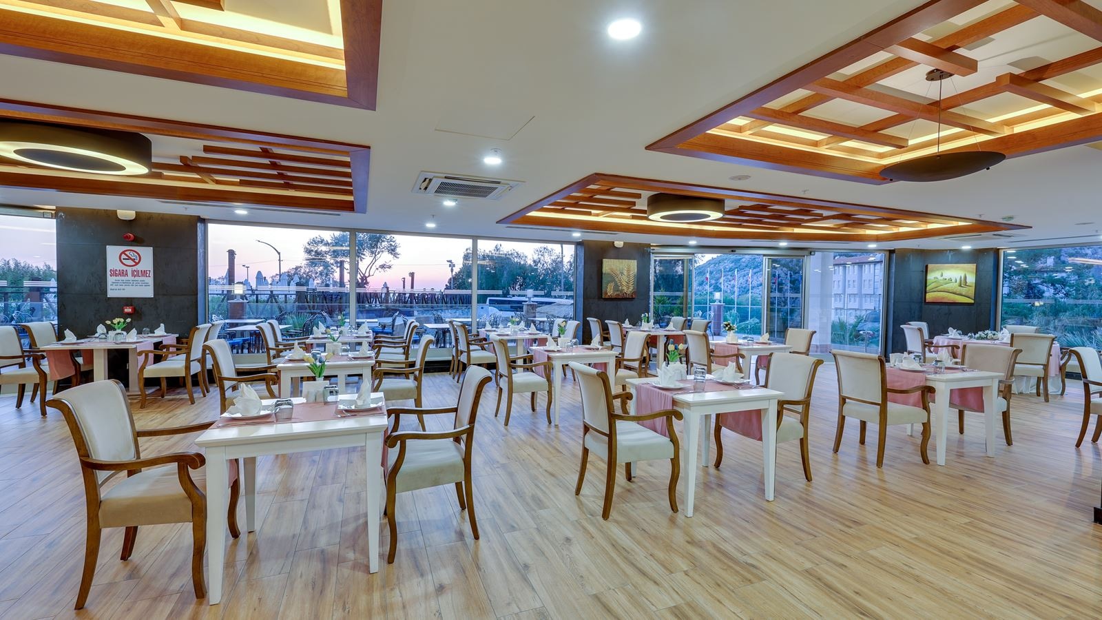 restaurants-