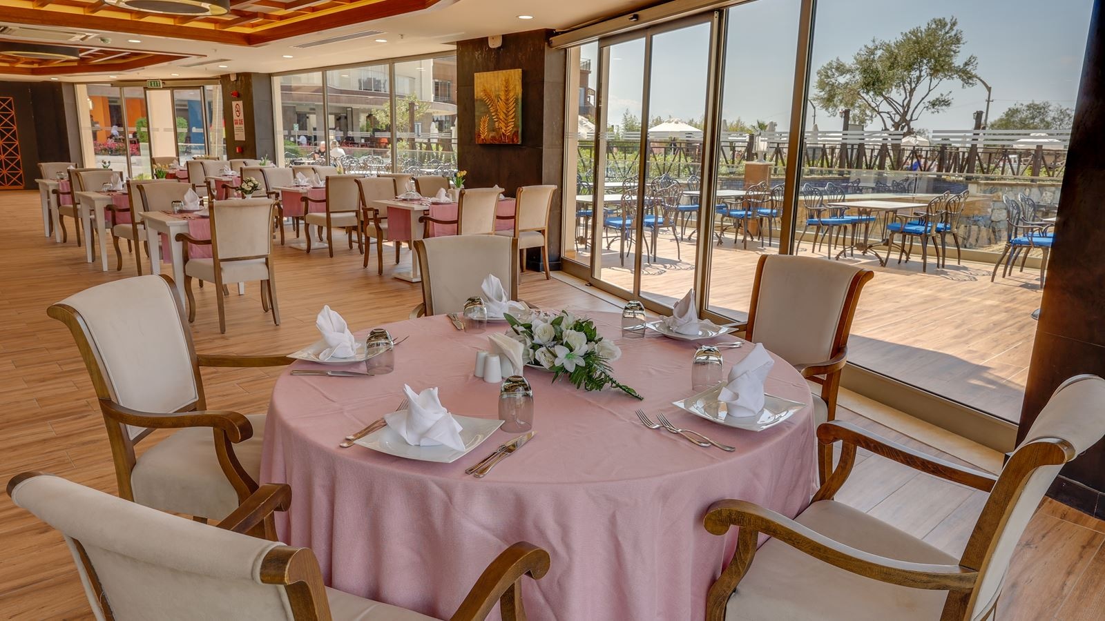 restaurants-