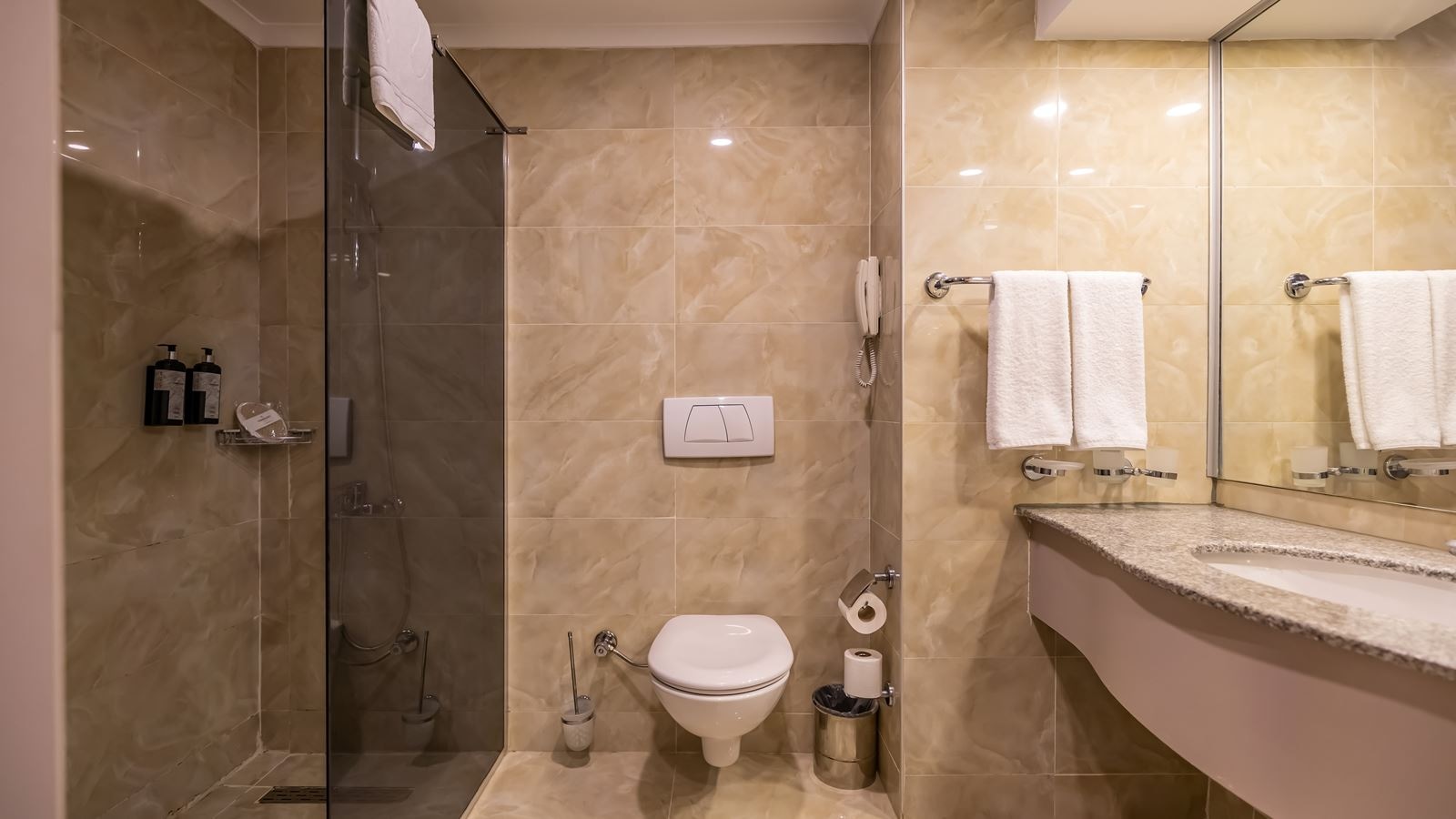 rooms-standart-room