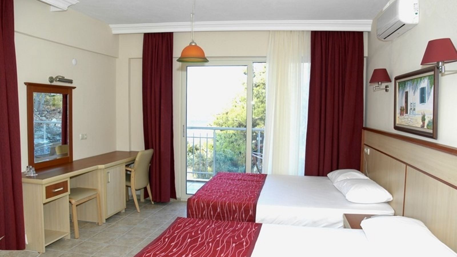 rooms-family-room