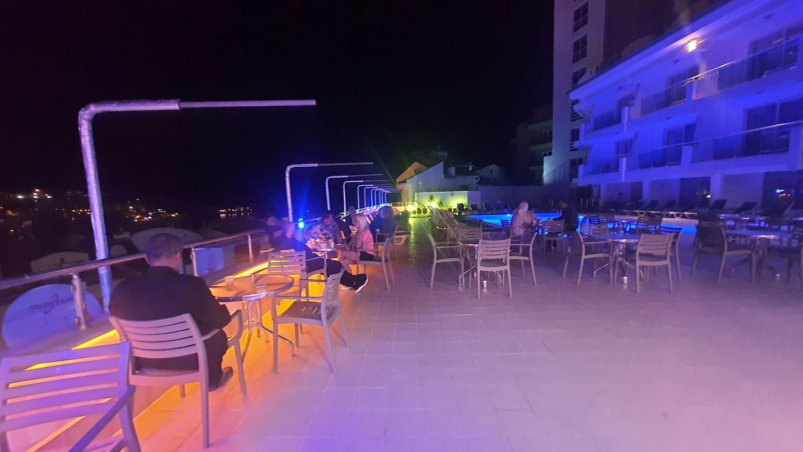 bars-pool-bar