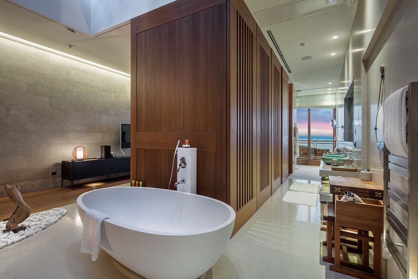 rooms-sea-view-room