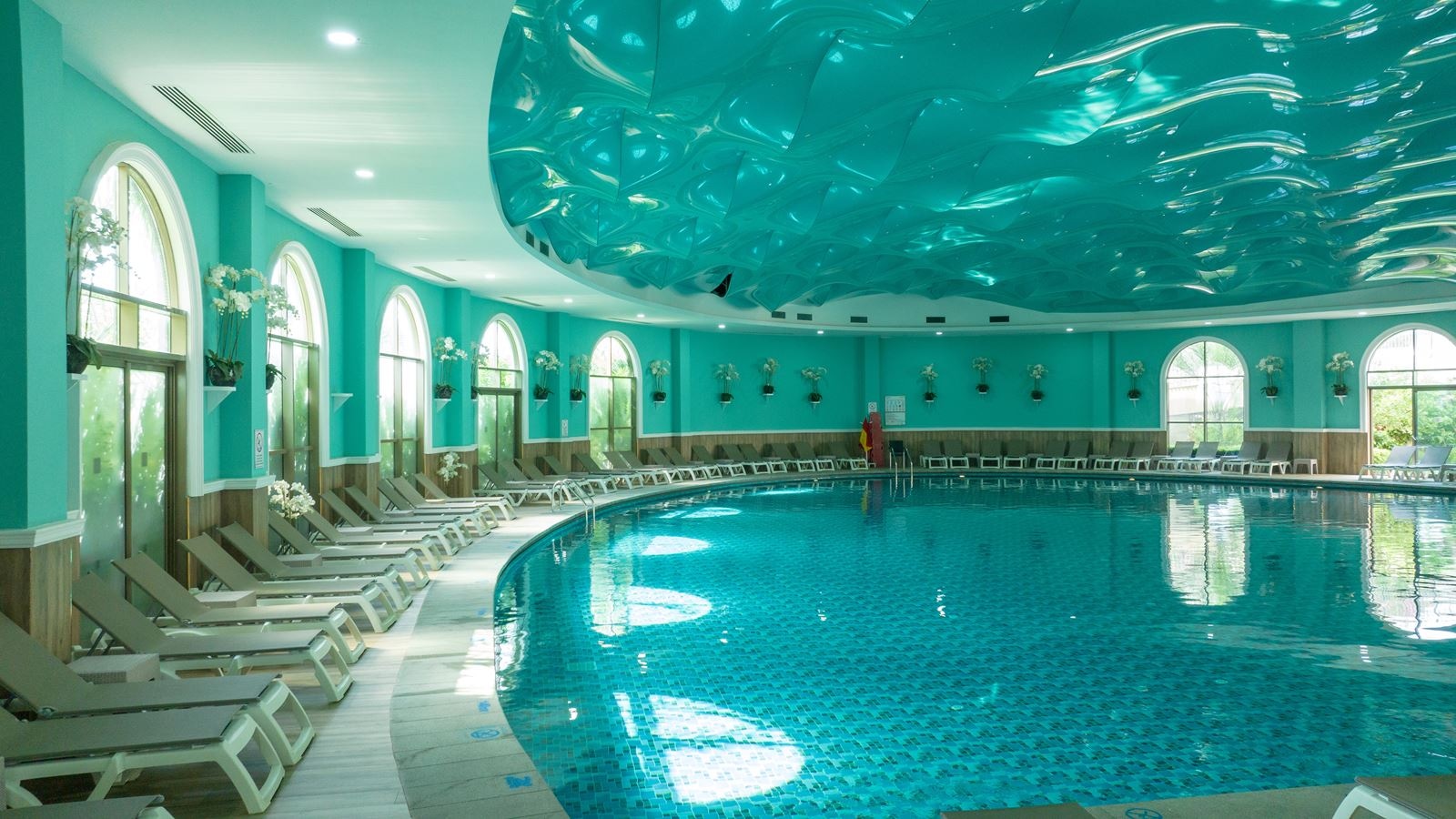 pools-indoor-pool