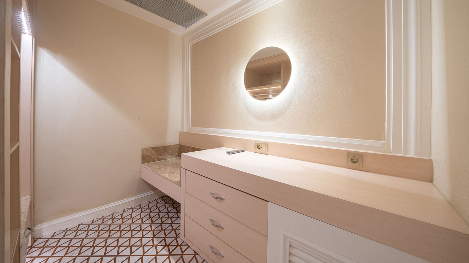 rooms-family-delux