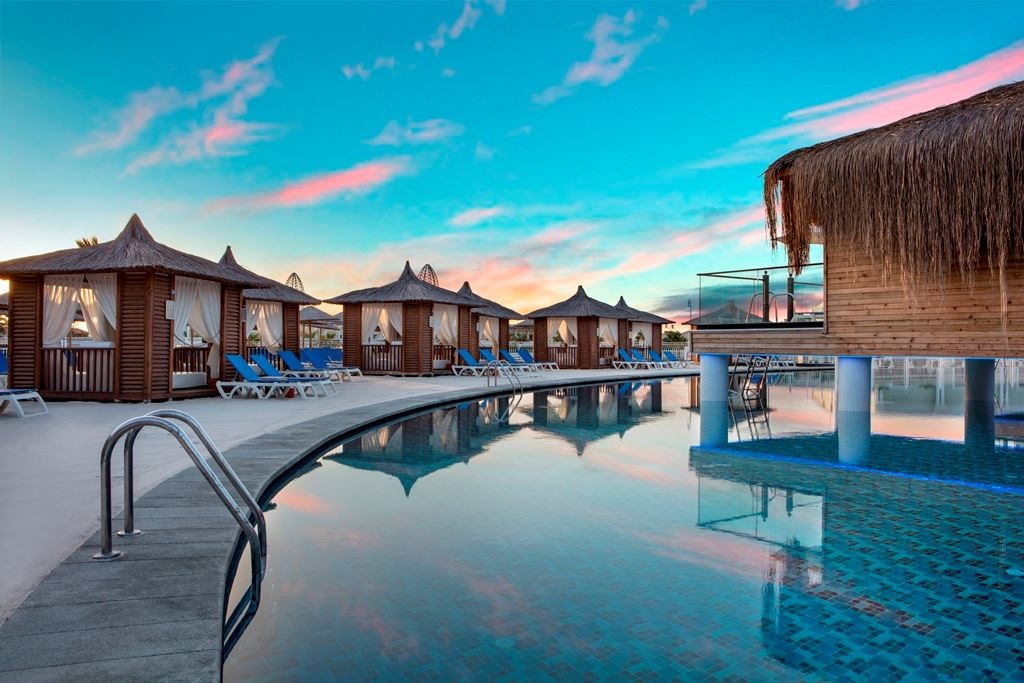 rooms-maldive-house
