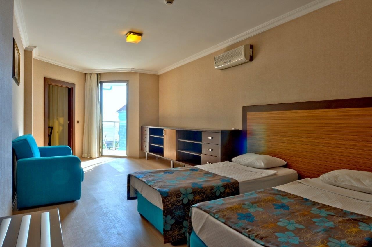 rooms-large-room