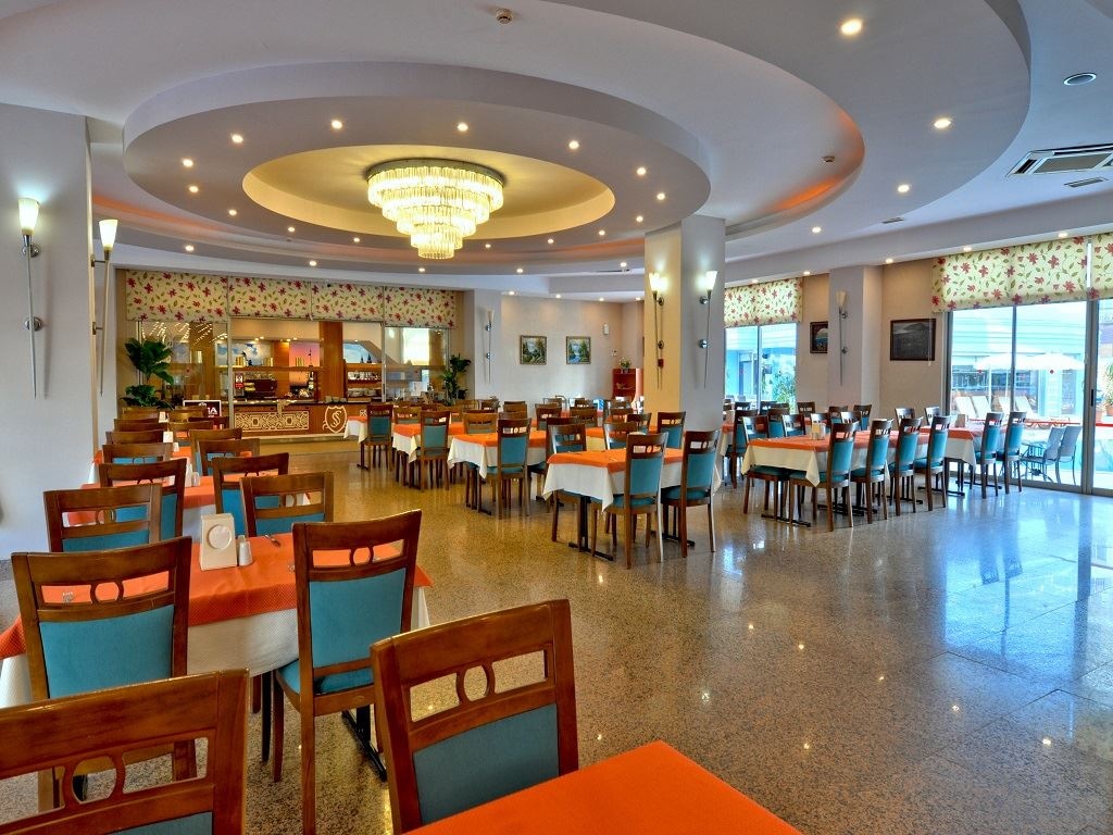 restaurants-main-restaurant
