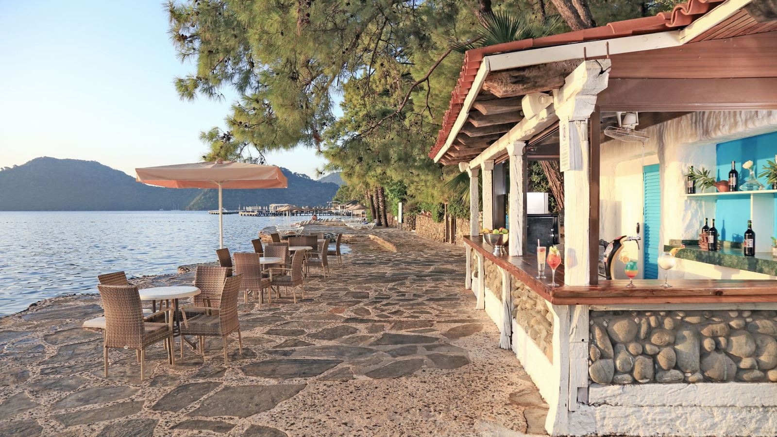 bars-beach-bar