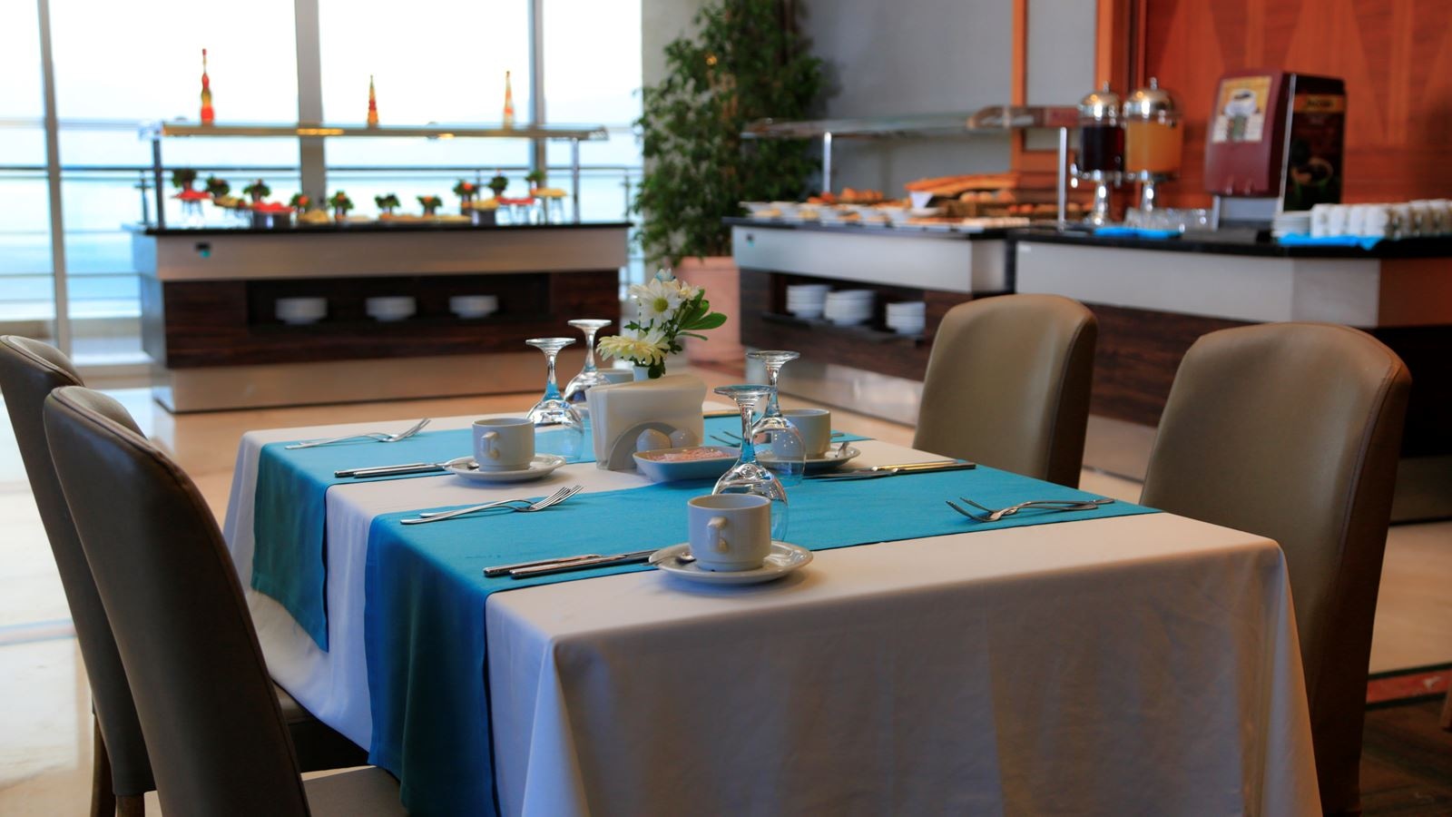 restaurants-
