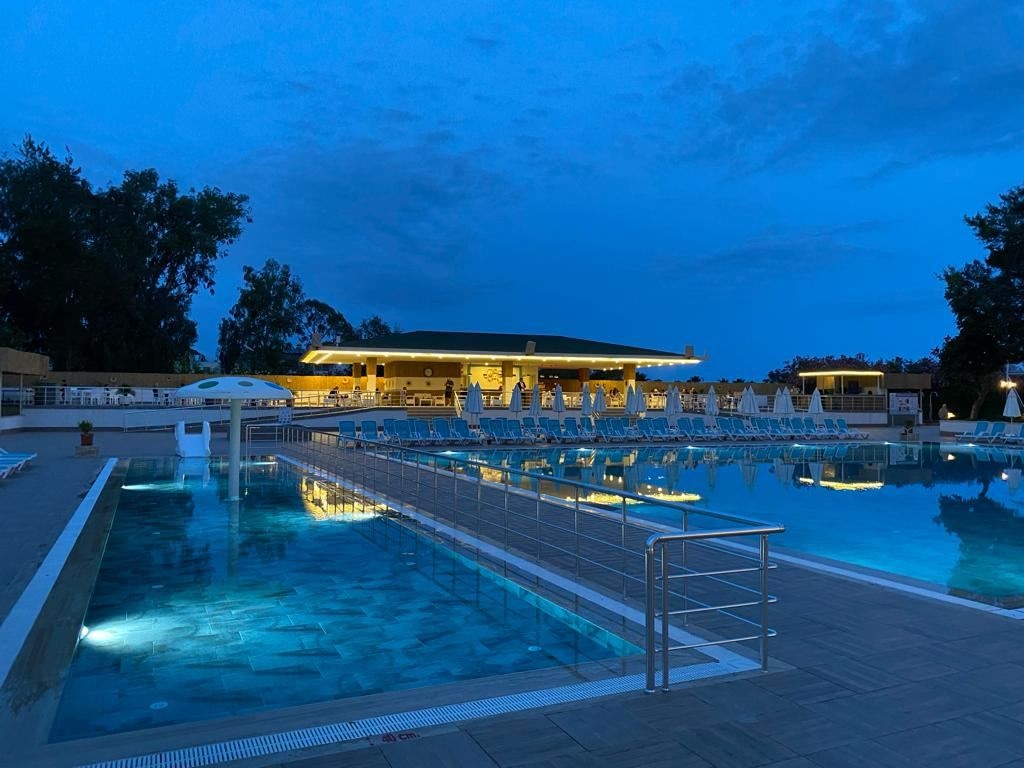 pools-pools